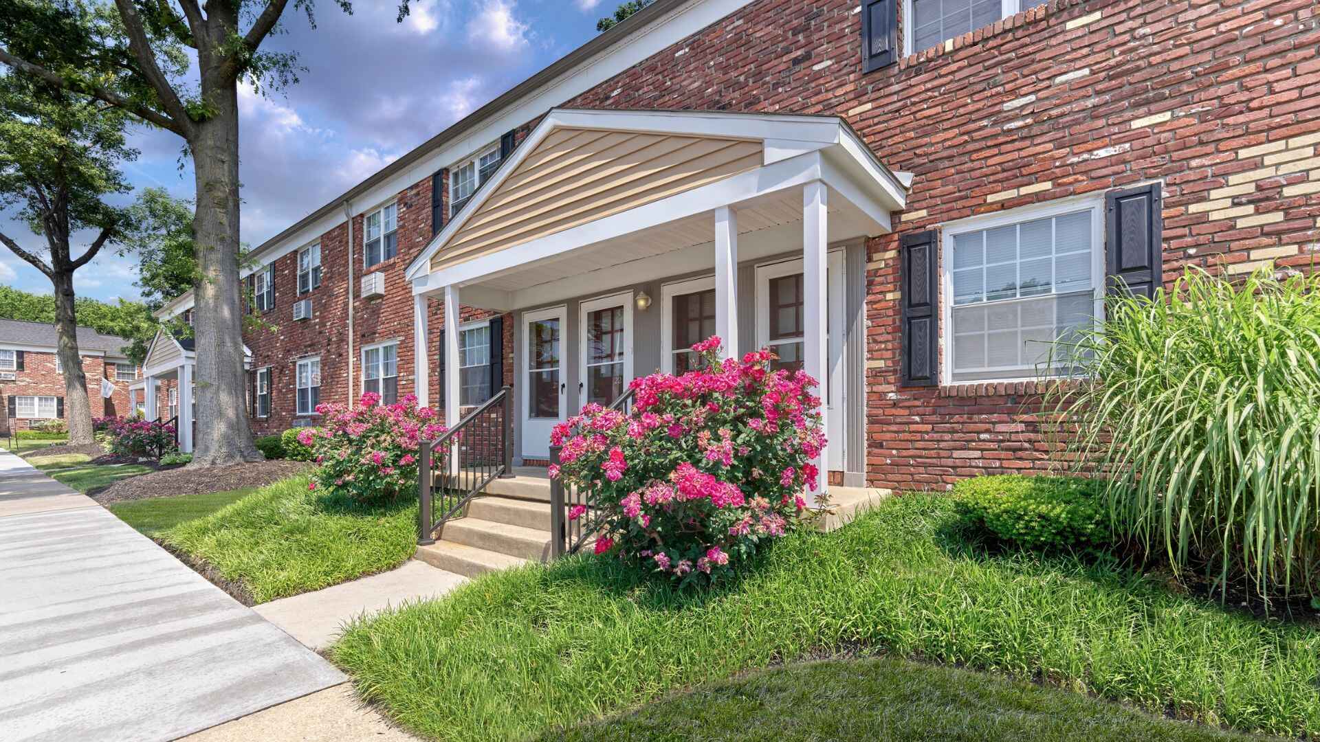 Maple Terrace Rental Suites